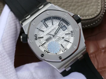 Audemars Piguet Royal Oak Offshore Diver 15703  1:1 Superclone