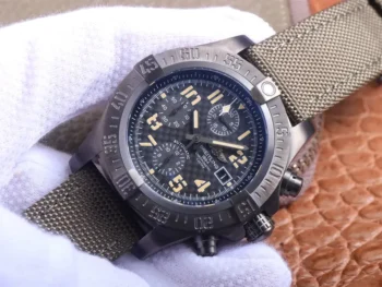 Breitling Avenger  U.S. Military Limited Edition -1:1 Superclone