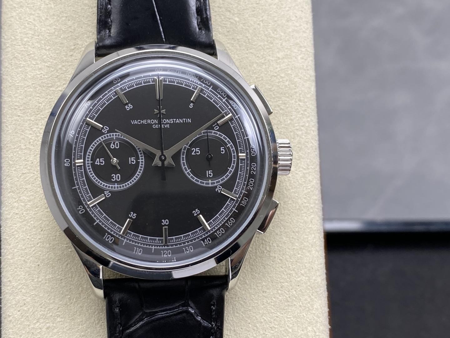 Vacheron Constantin Traditionnelle Chronograph 1:1 Superclone — E48797