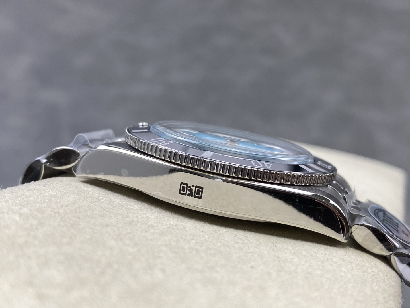 Tudor Black Bay M79000N Blue 37 mm Configuration 21EB28 1:1 Superclone