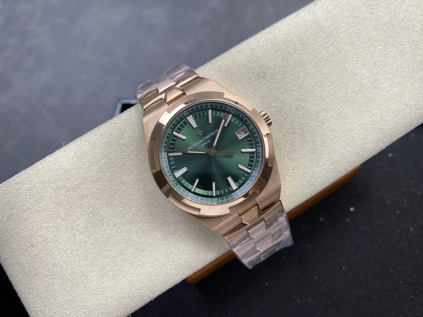 Vacheron Constantin Overseas 4500V Stainless steel Rose Stainless-steel bracelet K1 Factory Configuration 4A76A5 1:1 Superclone