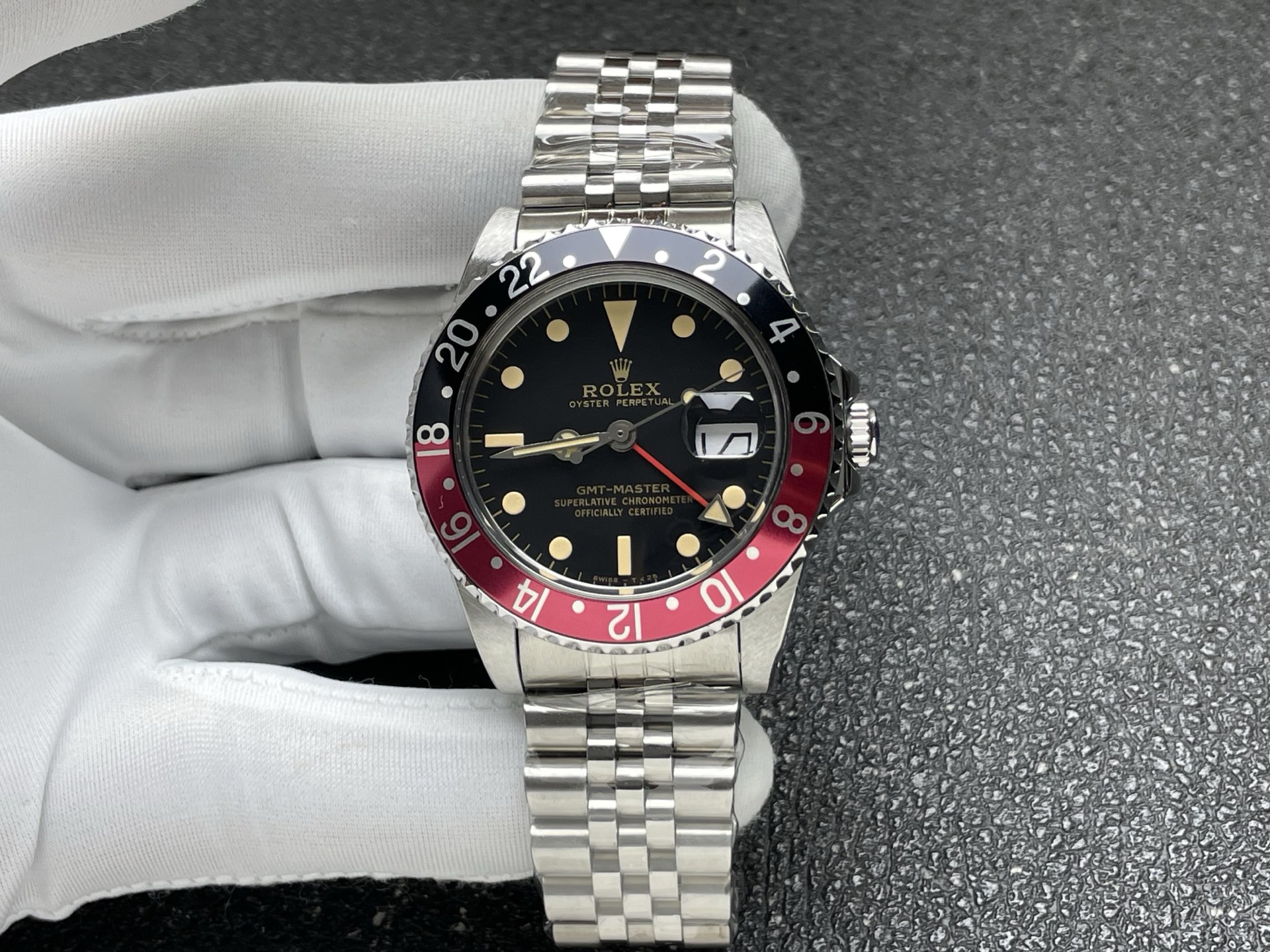 288-0963face8c3f6a9dbb48ca3740e5aa531e0e9db41a4eea2ae707214e430f9448