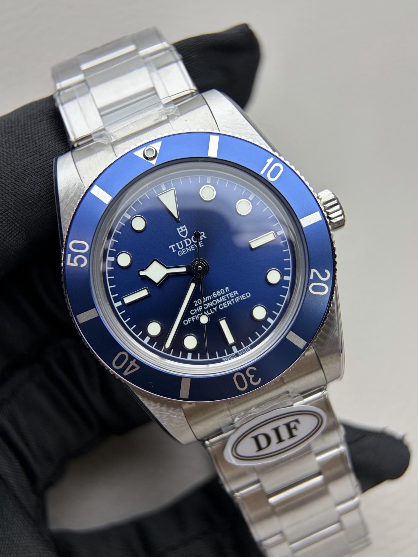 Tudor Black Bay Blue dial 37 mm Configuration A78E35 1:1 Superclone